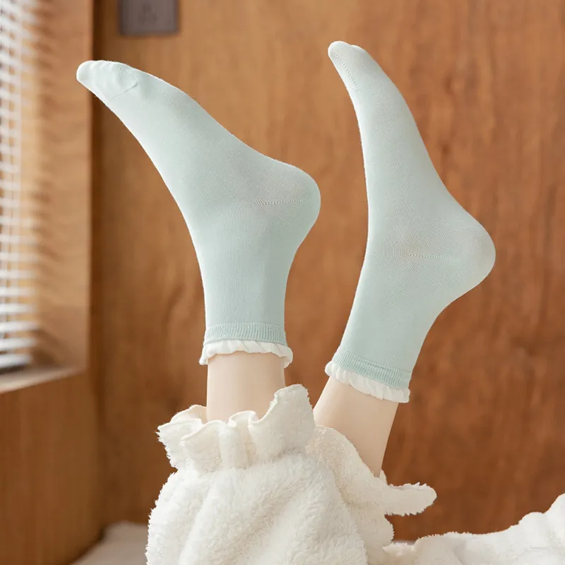 SHIWAJI Women's Mid Calf Socks-1