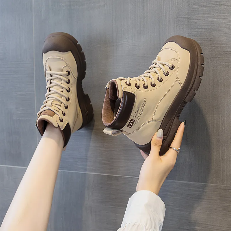 The Mystery Of Glamour Short Martin Boot 5.5CM Women's-6