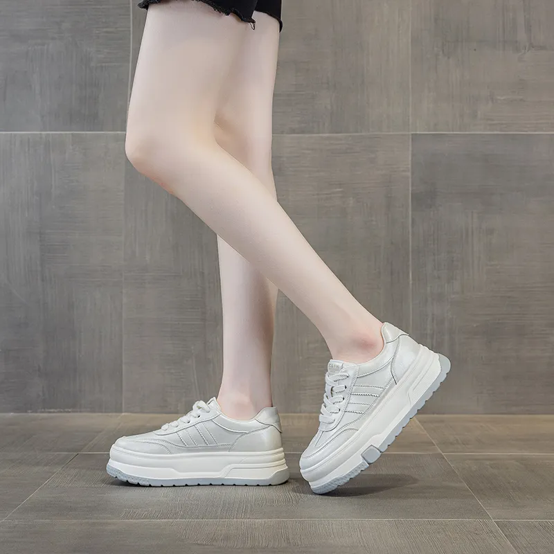 The Mystery Of Glamour Low Top Skateboard Shoes Women's-13