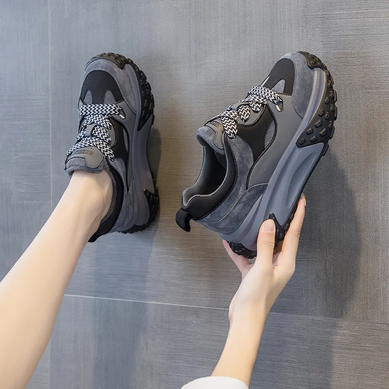 The Mystery Of Glamour Cushioning Low Top Chunky Sneakers Women's-22