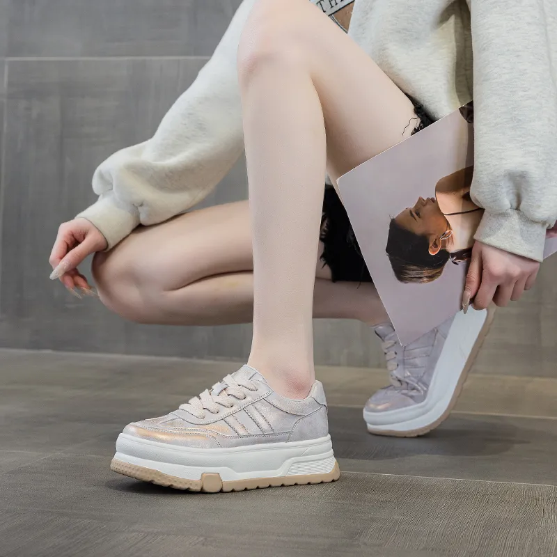 The Mystery Of Glamour Low Top Skateboard Shoes Women's-9