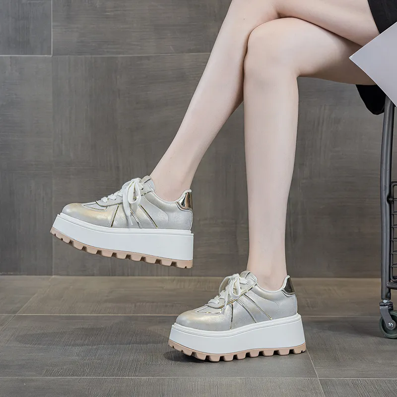 The Mystery Of Glamour Low Top Casual Shoes Women's-3