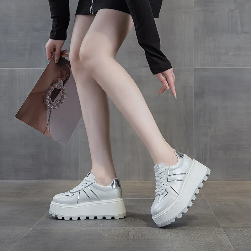 The Mystery Of Glamour Low Top Casual Shoes Women's-10