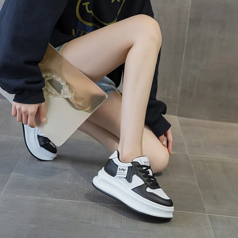 The Mystery Of Glamour Low Top Skateboard Shoes Women's-16