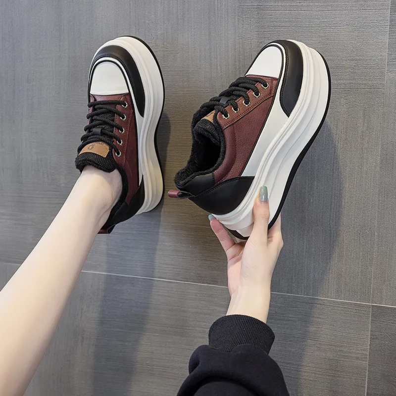 The Mystery Of Glamour Cushioning Low-Top Casual Shoes Women's-21