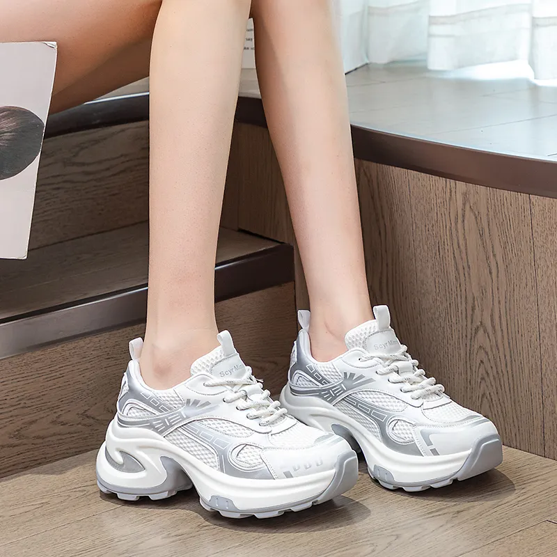 The Mystery Of Glamour Low Top Chunky Sneakers Women's-15