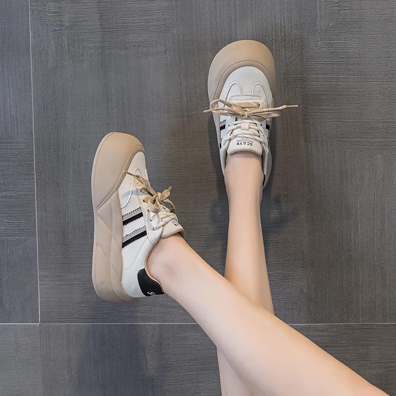 The Mystery Of Glamour Low Top Skateboard Shoes Women's-3