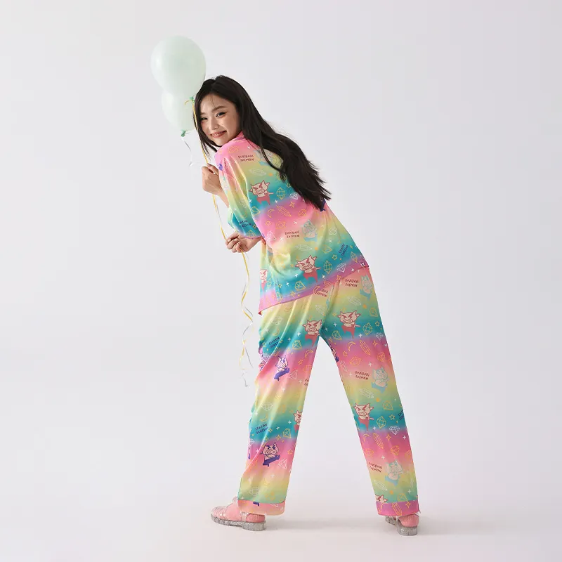 QINZUIMAO x Crayon Shinchan/ Pajama Set Women's Gift Box Set Neon-6