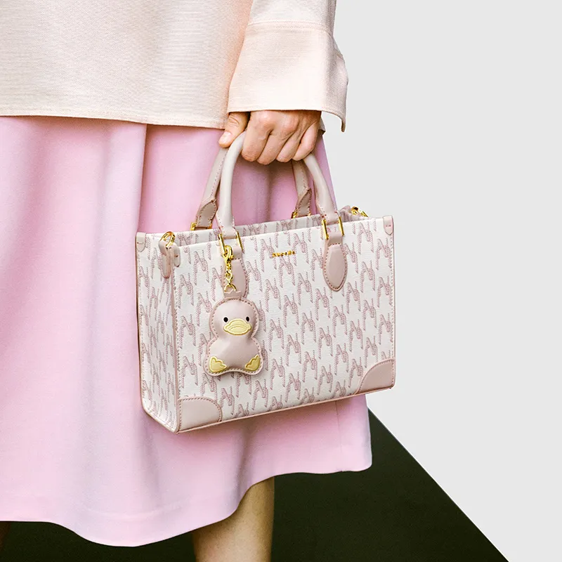 NUCELLE PVC One Shoulder Shoulder Bag Handbag Medium Size Women's Peachy Pink-4