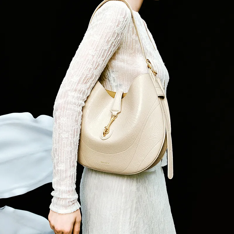 NUCELLE Shoulder Bags-5