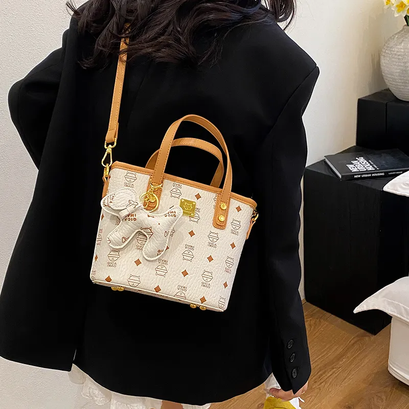 BAODIDAISHU PU Handbag Women's Ecru/Beige/Yellow/Pink-11