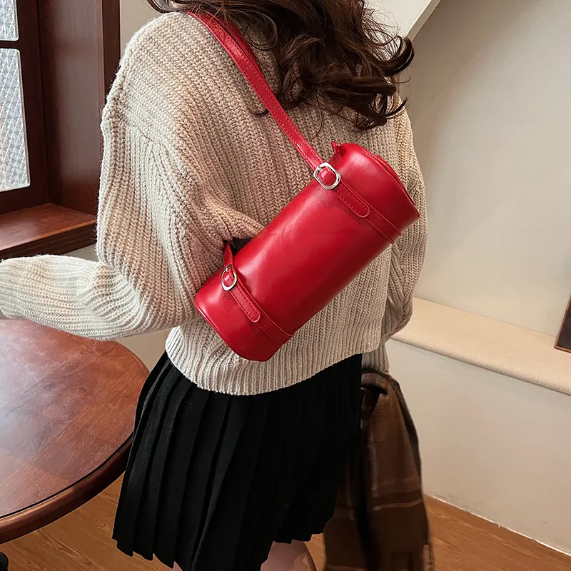 BAODIDAISHU PU Shoulder Bag Regular Women's Silver/Black/Red-17