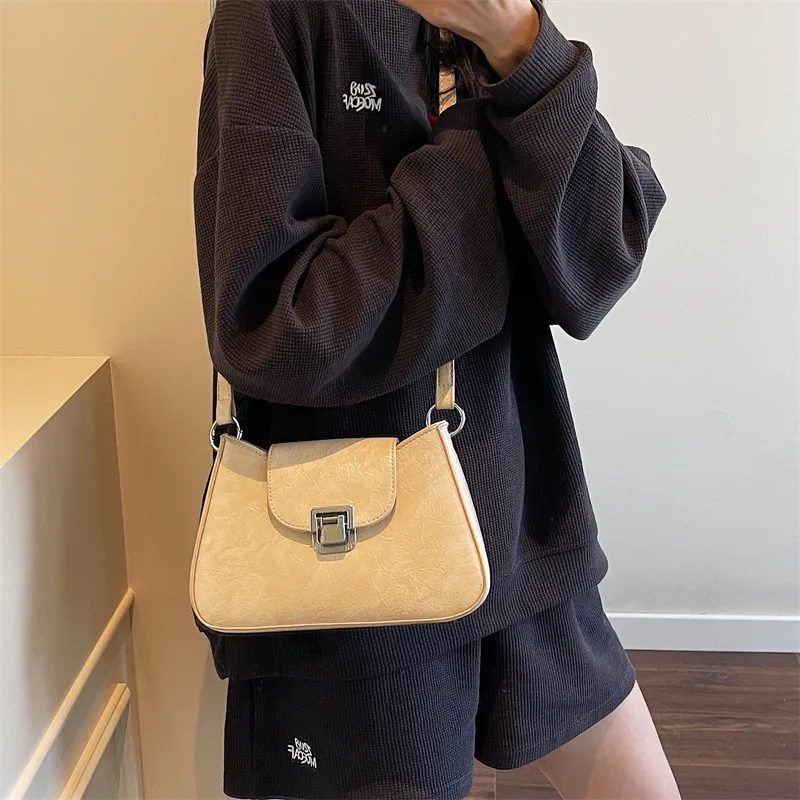 BAODIDAISHU PU Underarm Shoulder Bag Regular Women's White/Black/Yellow/Pink-14