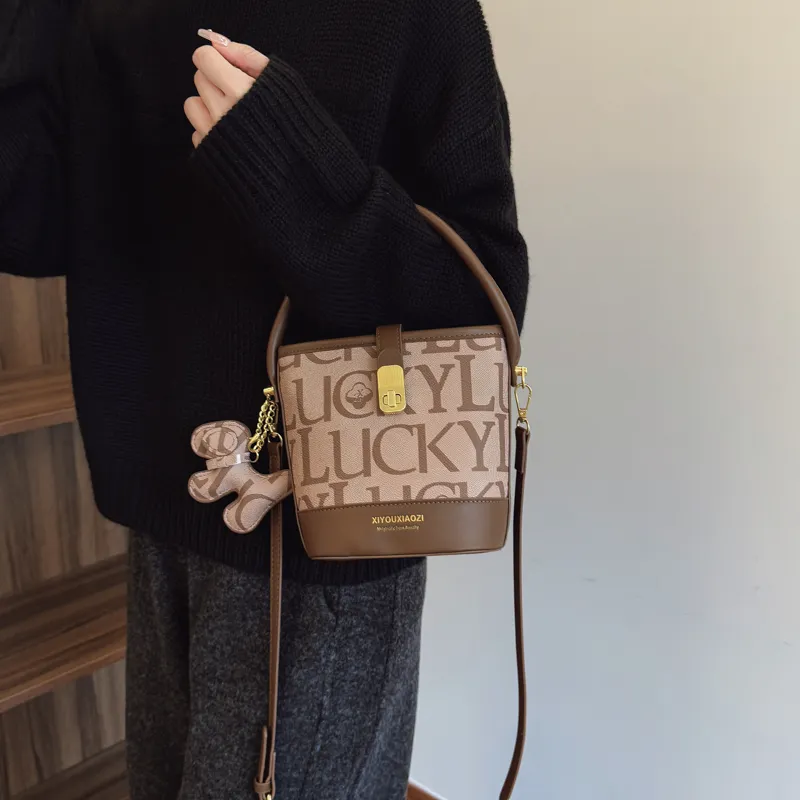 BAODIDAISHU PU Shoulder Bag Crossbody Bag Women's Multicolor-1