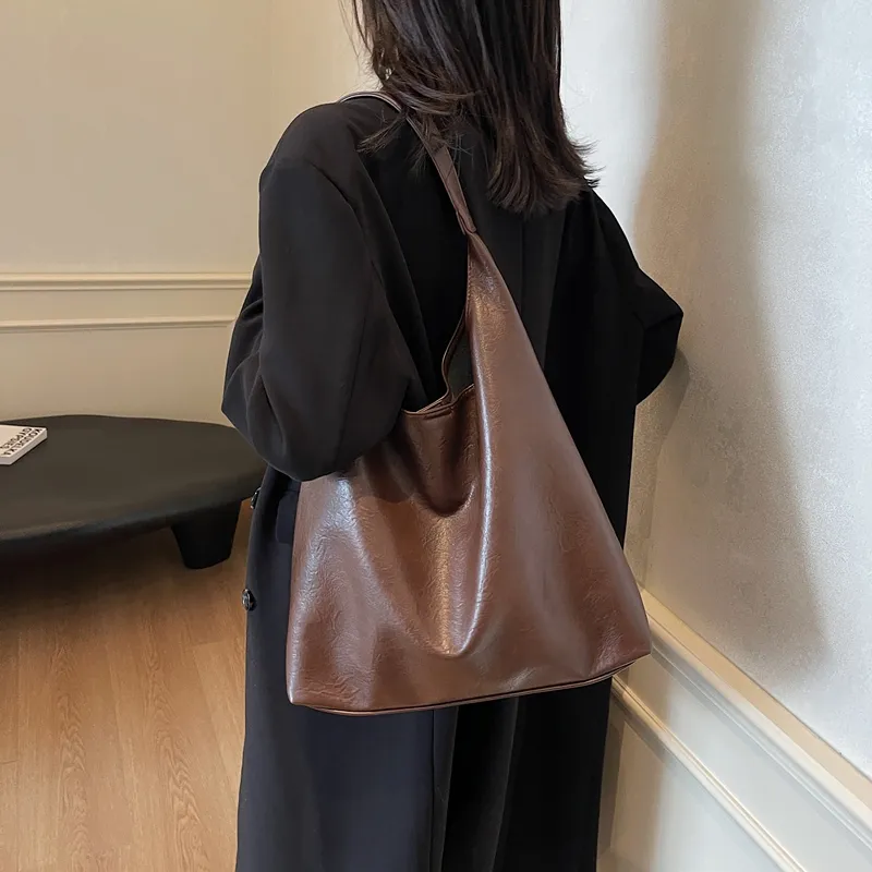 BAODIDAISHU PU Shoulder Bag Tote Regular Women's Black/Brown/Coffee-11