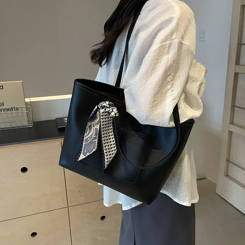 BAODIDAISHU PU Tote Bag Shoulder Bag Women's Ecru/Black/Khaki/Brown-11