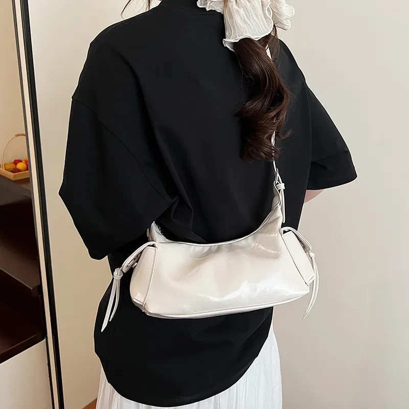 BAODIDAISHU PU Shoulder Bag Regular Women's White/Silver/Blue/Yellow/Red/Black/Denim Blue-5