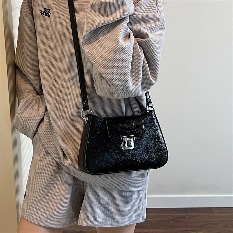 BAODIDAISHU PU Underarm Shoulder Bag Regular Women's White/Black/Yellow/Pink-10