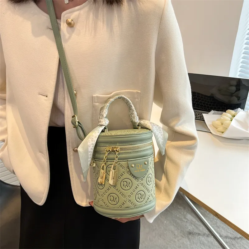 BAODIDAISHU PU Bucket Bag, Shoulder Bag, Handbag Medium Size Women's White/Black/Green/Pink-15