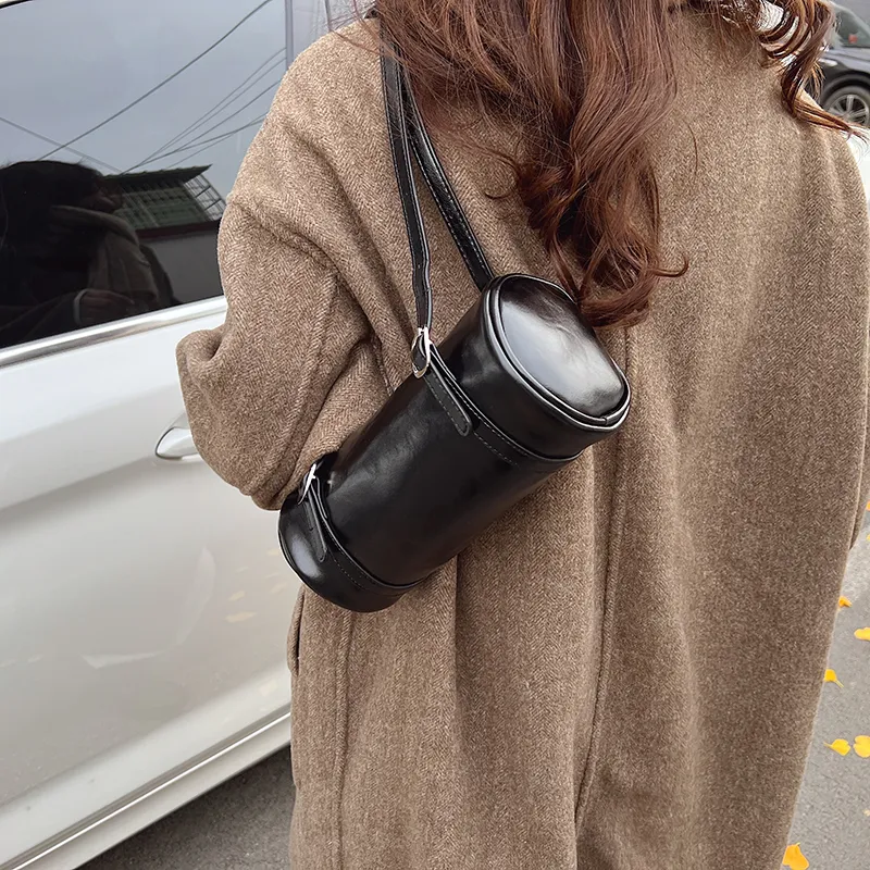 BAODIDAISHU PU Shoulder Bag Regular Women's Silver/Black/Red-11