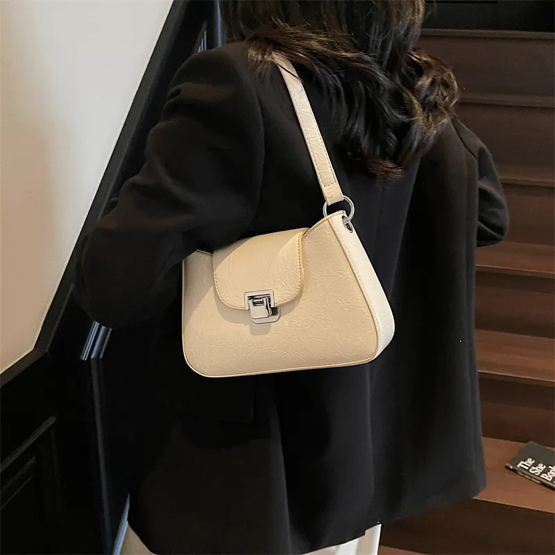 BAODIDAISHU PU Underarm Shoulder Bag Regular Women's White/Black/Yellow/Pink-5
