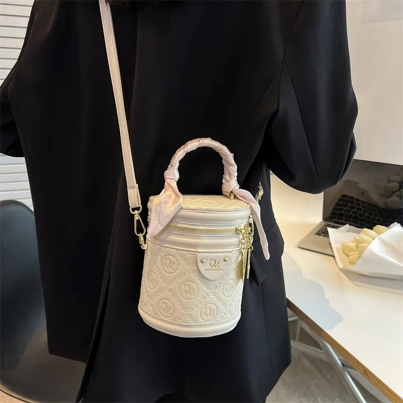 BAODIDAISHU PU Bucket Bag, Shoulder Bag, Handbag Medium Size Women's White/Black/Green/Pink-4
