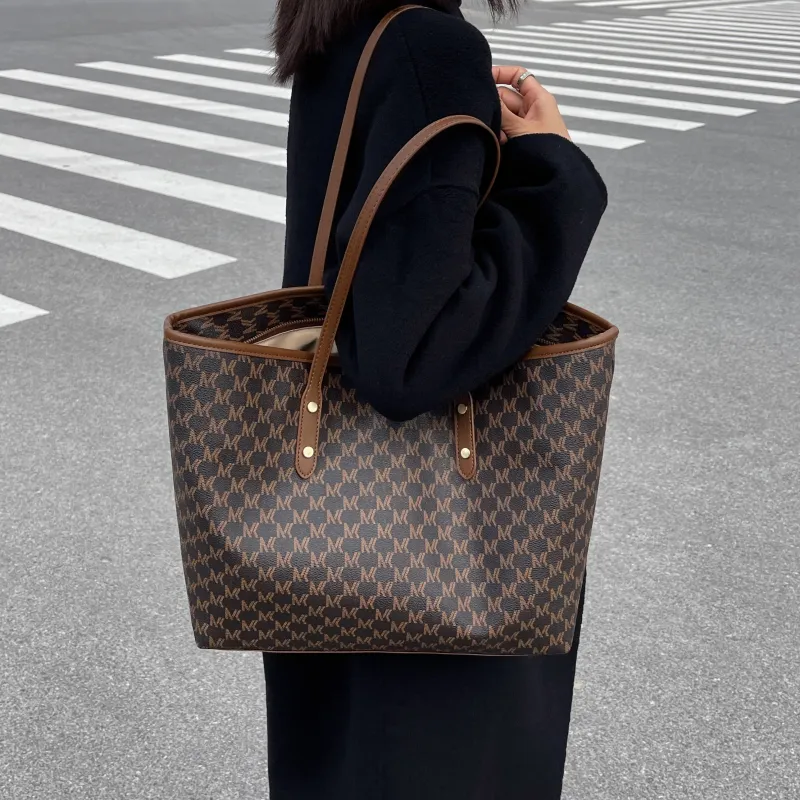 PULUWIRR Pu Korean Trendy College Tote Bag Multicolor Regular Women's Black/Coffee/Ecru-11