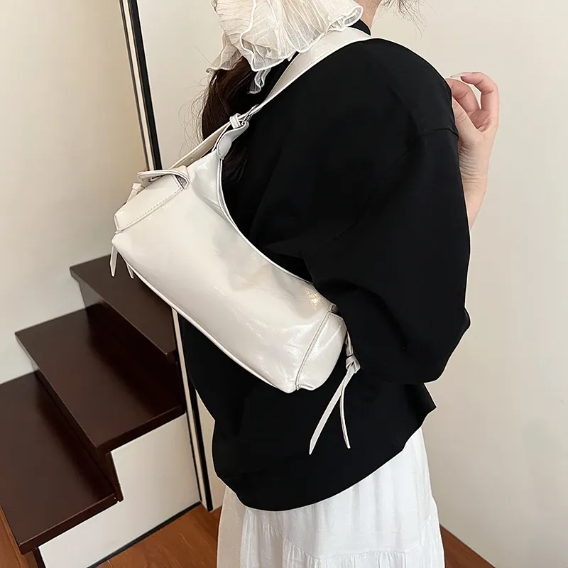 BAODIDAISHU PU Shoulder Bag Regular Women's White/Silver/Blue/Yellow/Red/Black/Denim Blue-3