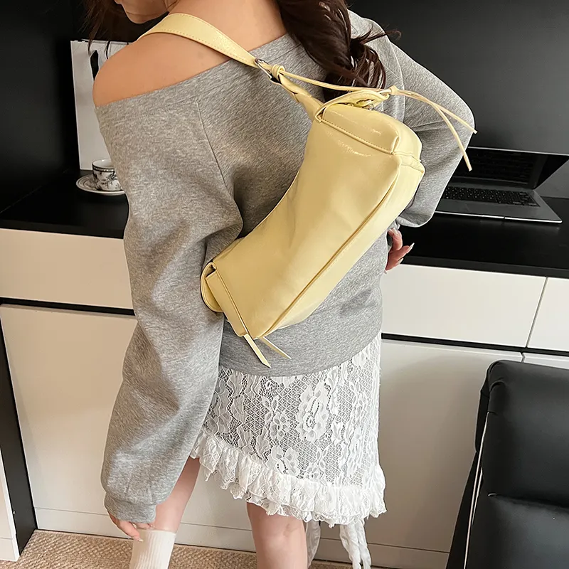 BAODIDAISHU PU Shoulder Bag Regular Women's White/Silver/Blue/Yellow/Red/Black/Denim Blue-24