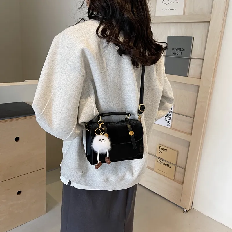 BAODIDAISHU PU Crossbody Bag Regular Women's Black Pink Khaki Ecru-18
