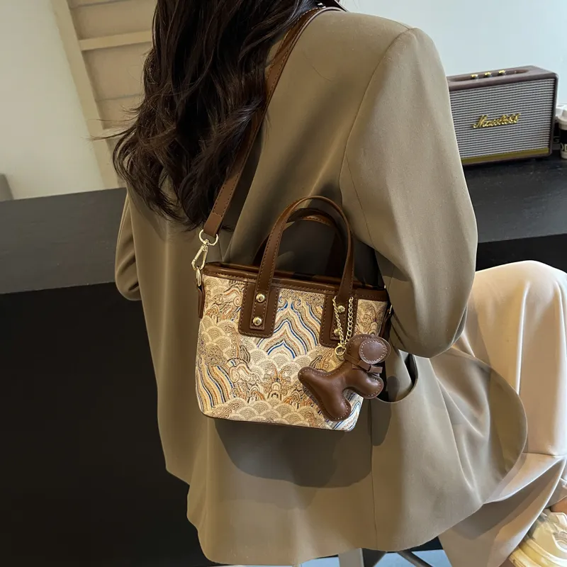 BAODIDAISHU PU Bucket Bag, Shoulder Bag, Crossbody Bag, Handbag Regular Women's Ecru/Black/Coffee/Brown-11