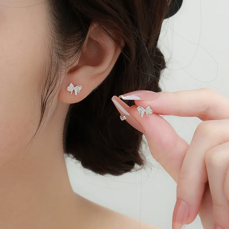 GLOIRE S999 Fine Silver Stud Earrings Women's-1