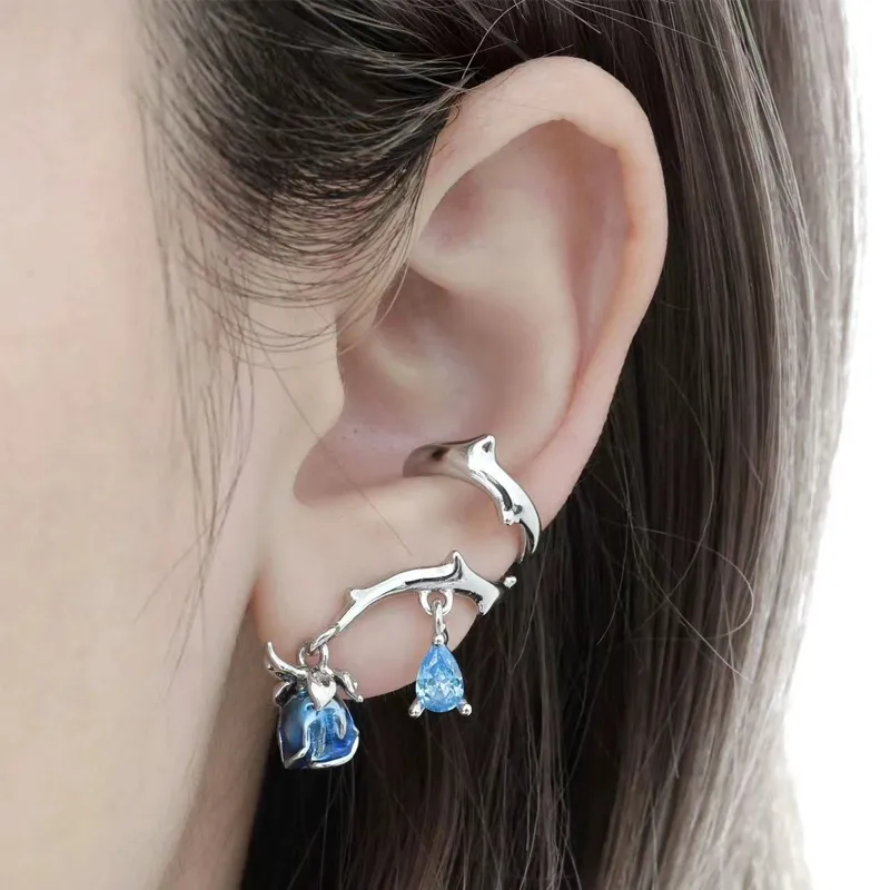 GLOIRE Alloy Clip On Earrings Women's Unique Design Cool And Serene Snake Gentle Elegance Fashionable Commute Versatile-1