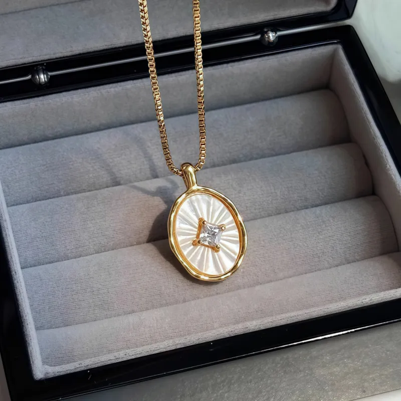 Di Su Xing Copper Alloy Necklaces Women's-5