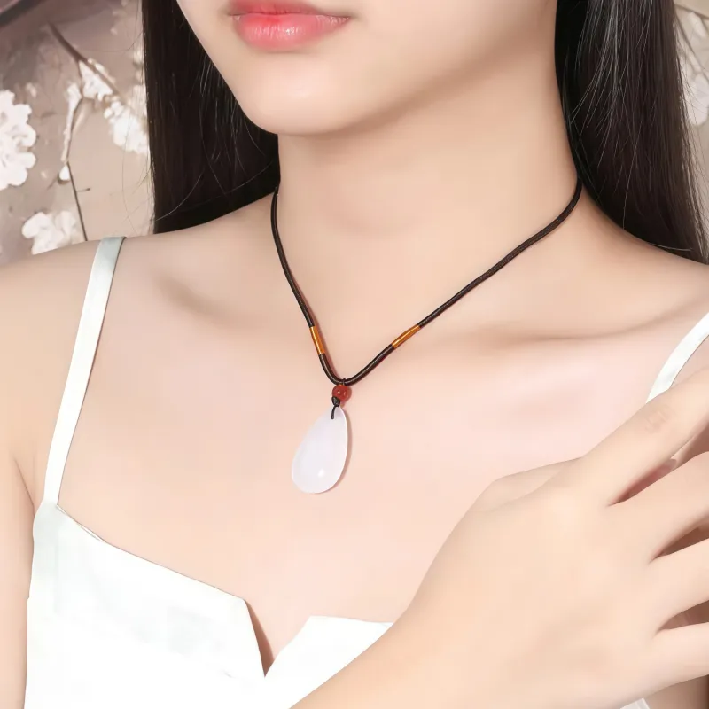 Di Su Xing Chalcedony Necklaces Women's-1
