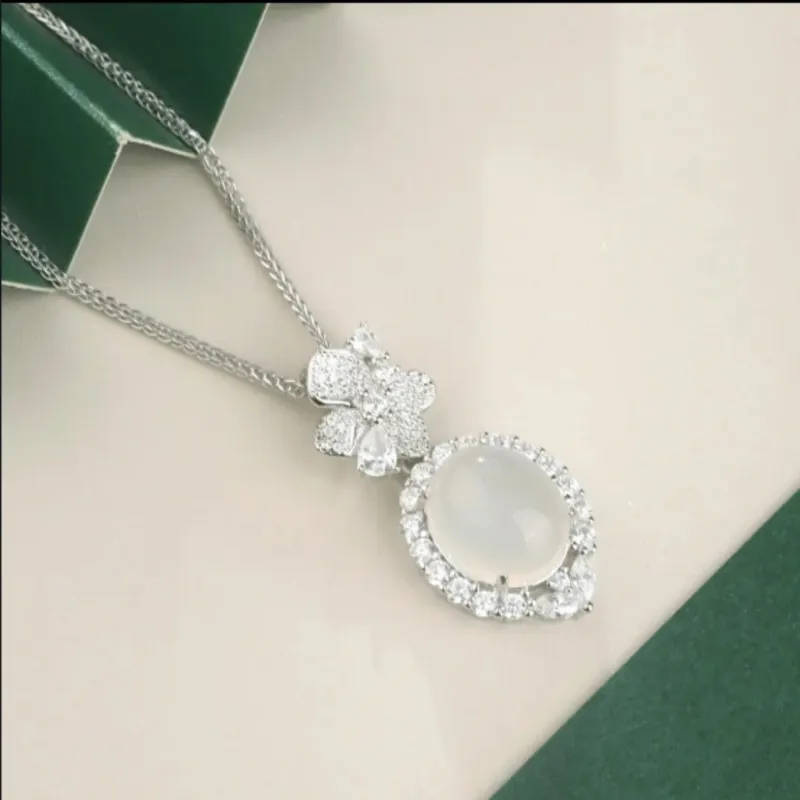 Di Su Xing Chalcedony Necklaces Women's-2