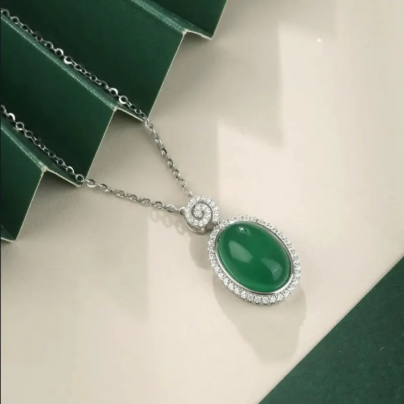 Di Su Xing Chalcedony Necklaces Women's-2