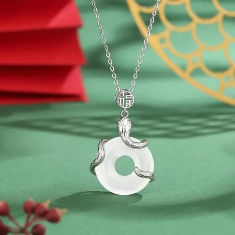 Di Su Xing Chalcedony Jade Necklaces Women's-8