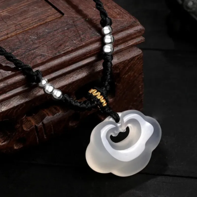 Di Su Xing Chalcedony Necklaces Women's-4