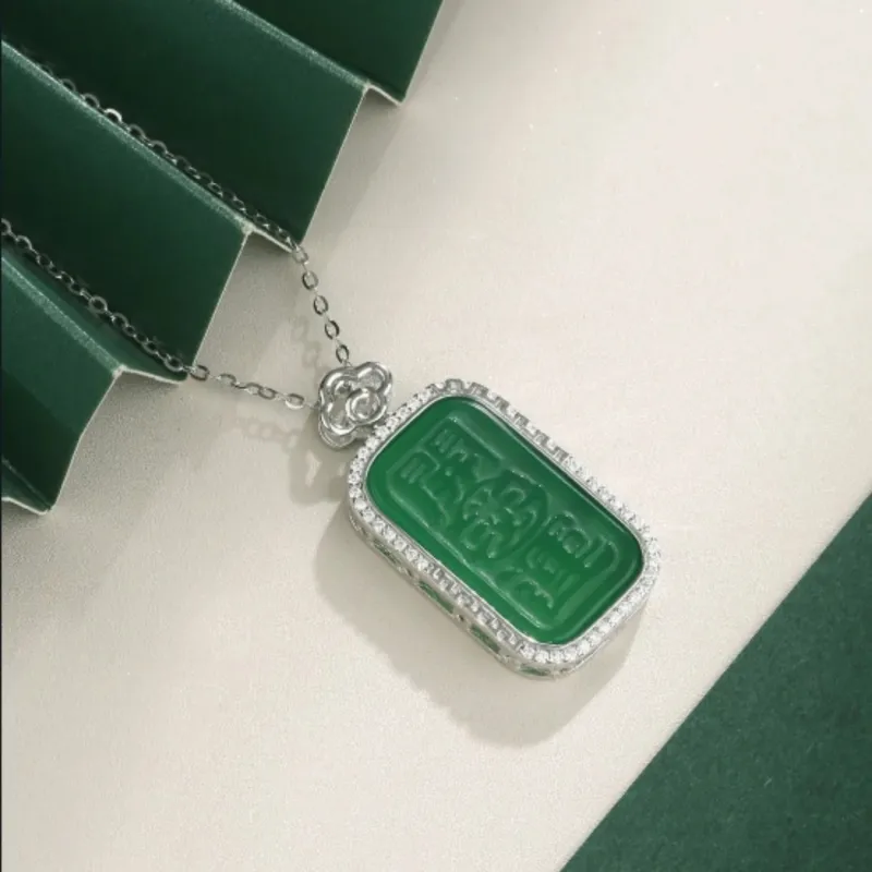 Di Su Xing Chalcedony Necklaces Women's-3
