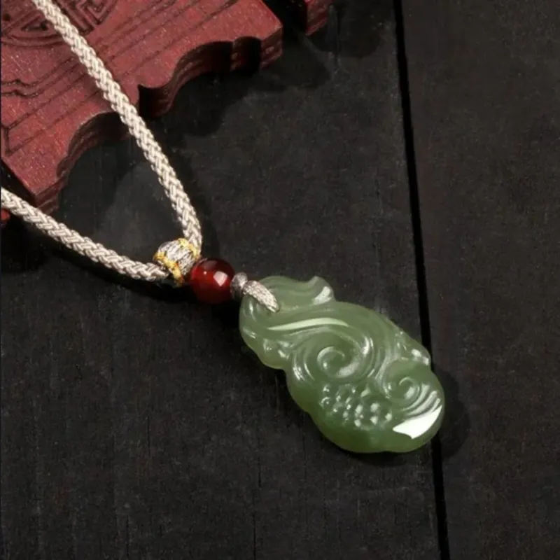 Di Su Xing Hetian Jade Pendants White Jade Women's-2