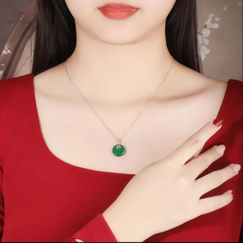 Di Su Xing Chalcedony Necklaces Women's-1