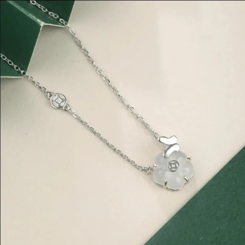 Di Su Xing Chalcedony Necklaces Women's-5