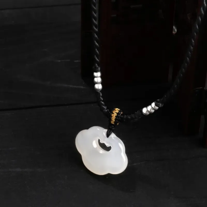 Di Su Xing Chalcedony Necklaces Women's-3