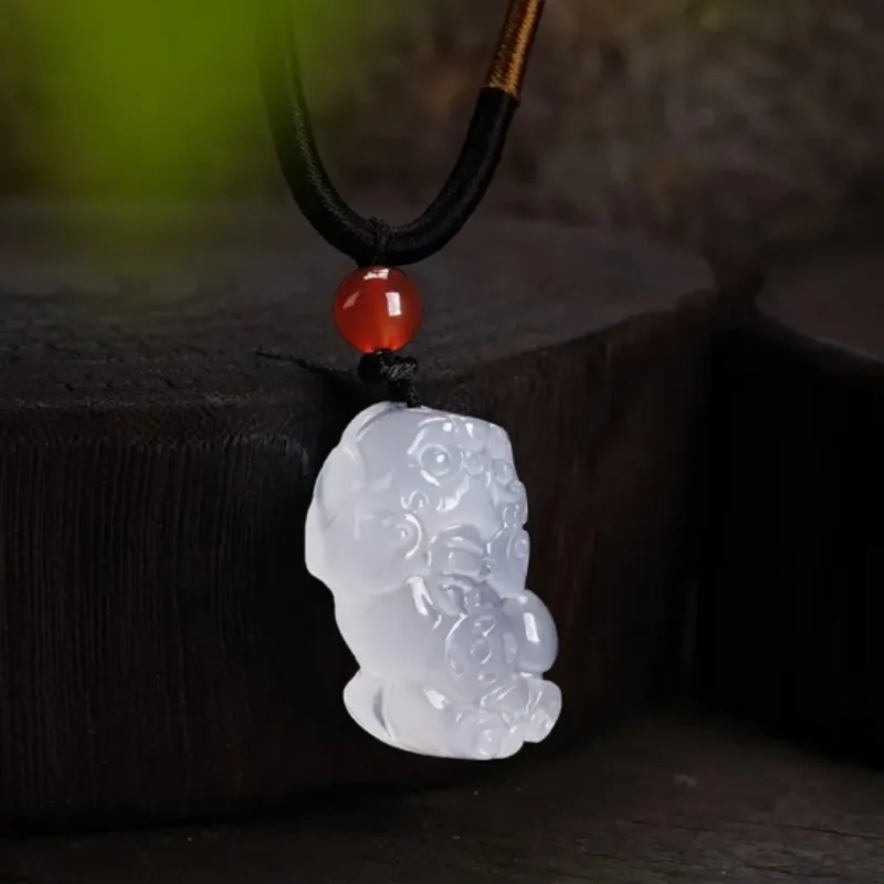 Di Su Xing Chalcedony Necklaces Women's-4