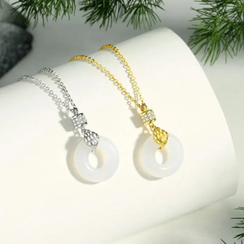 Di Su Xing Chalcedony Jade Necklaces Women's-11