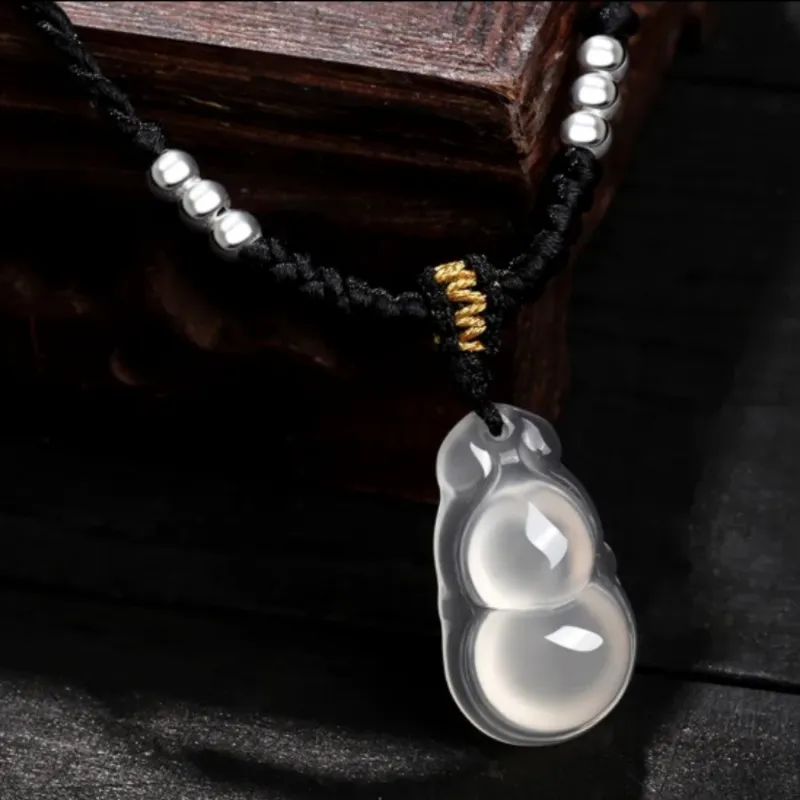 Di Su Xing Chalcedony Necklaces Women's-4