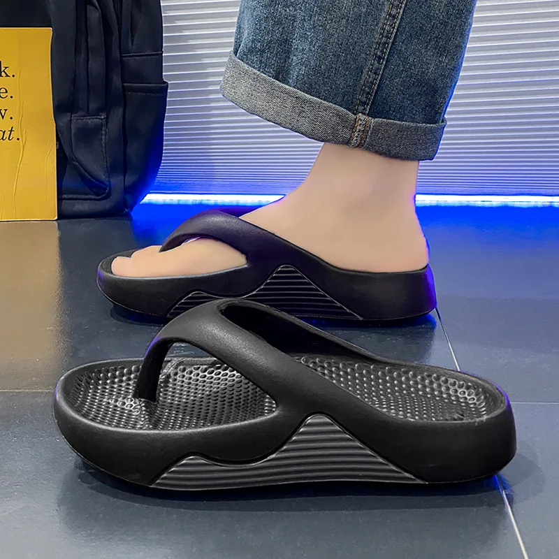 MESUCA Quiet Slip Resistant Flip Flops Men's-2