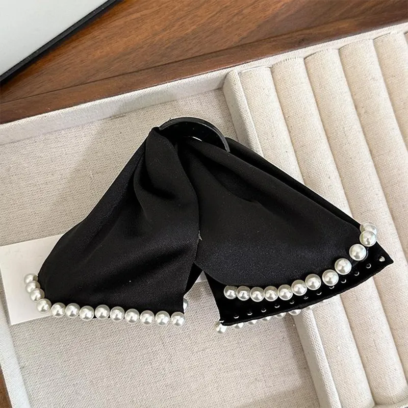 MCK Internet Famous Premium Feel Hair Clips Women's-2