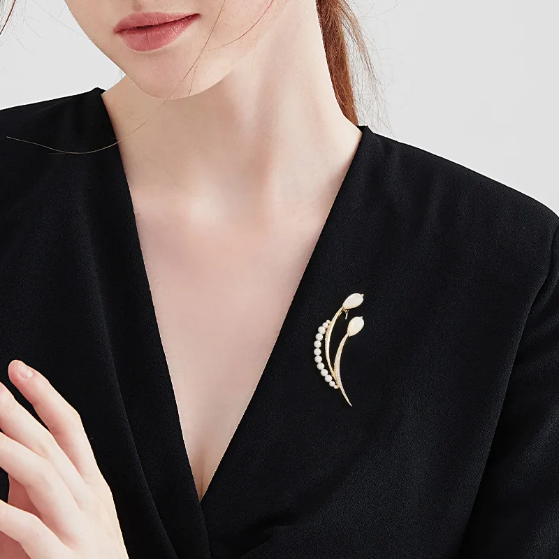 MCK Faux Pearl Brooches Women's-4